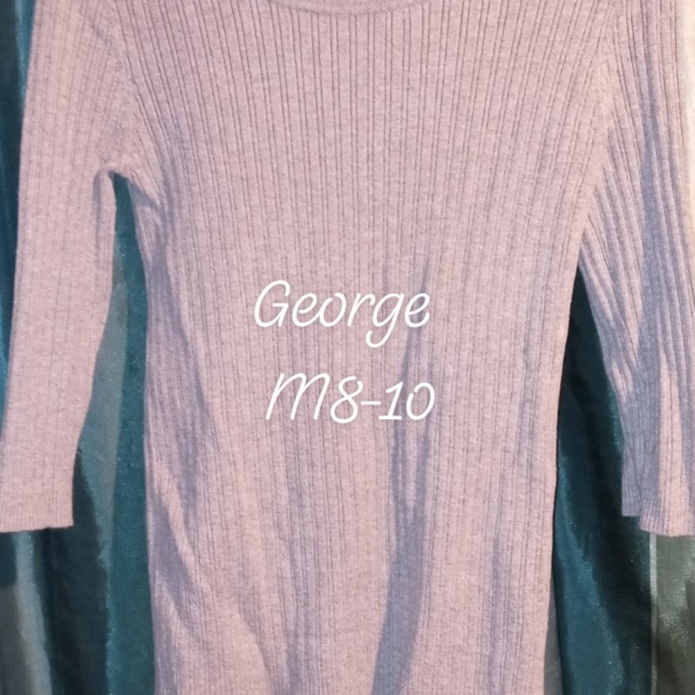 Woman's clothing